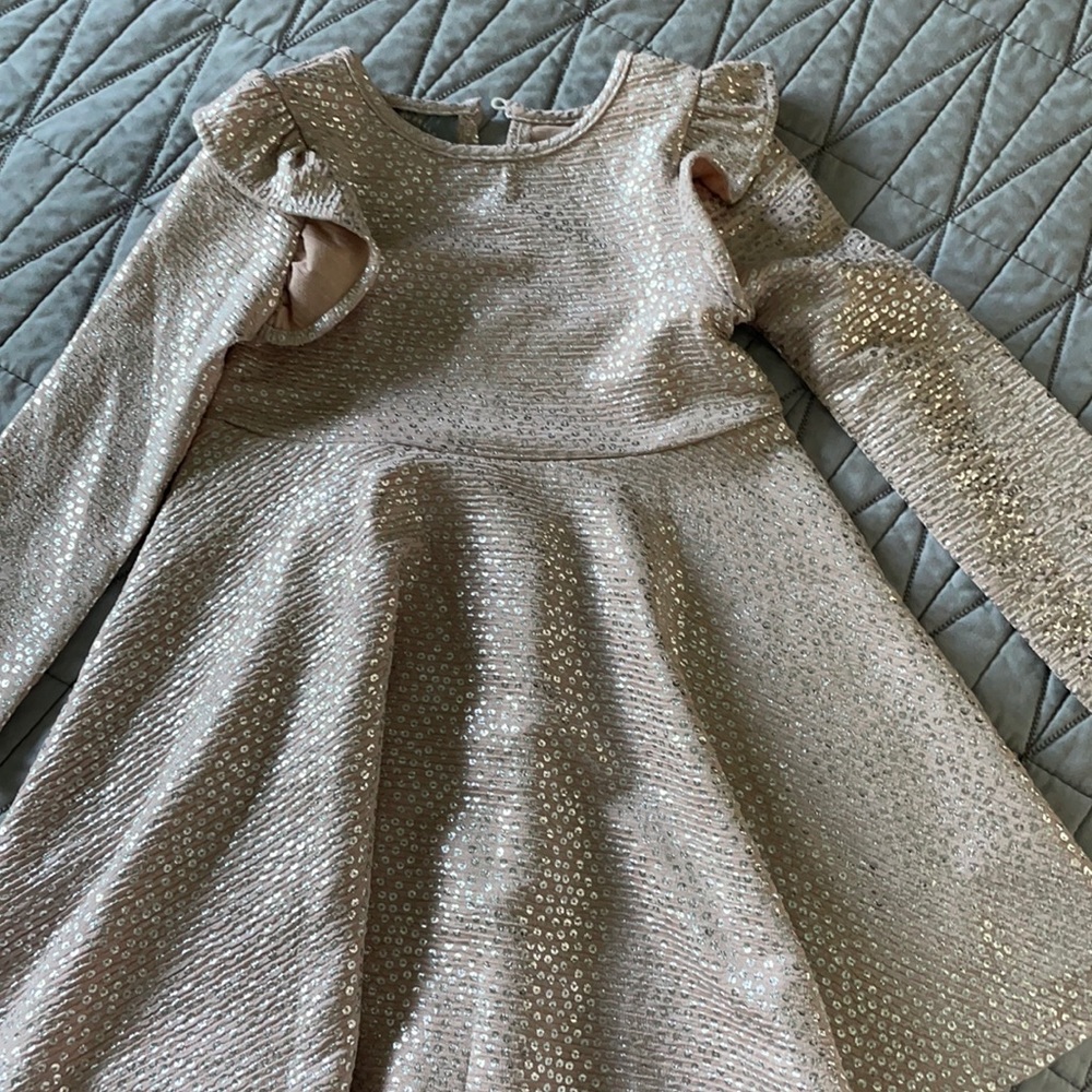 Little girls dress